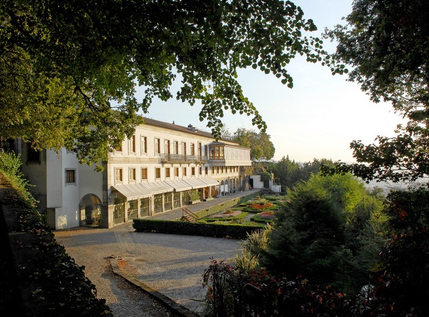 Fachada Hotel do Elevador en Braga